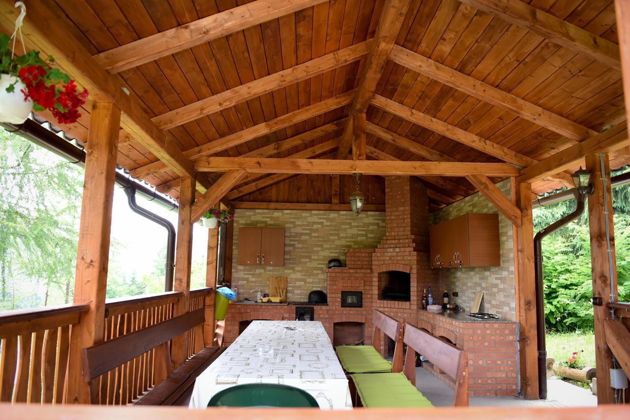 Отель Casa Edy Колибица Экстерьер фото