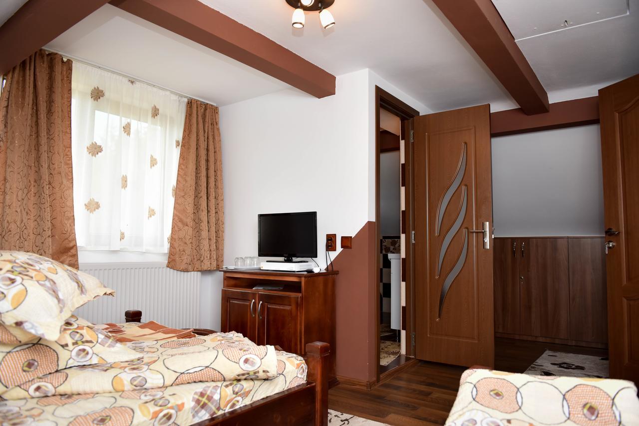 Отель Casa Edy Колибица Экстерьер фото