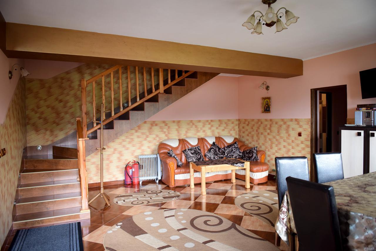 Отель Casa Edy Колибица Экстерьер фото