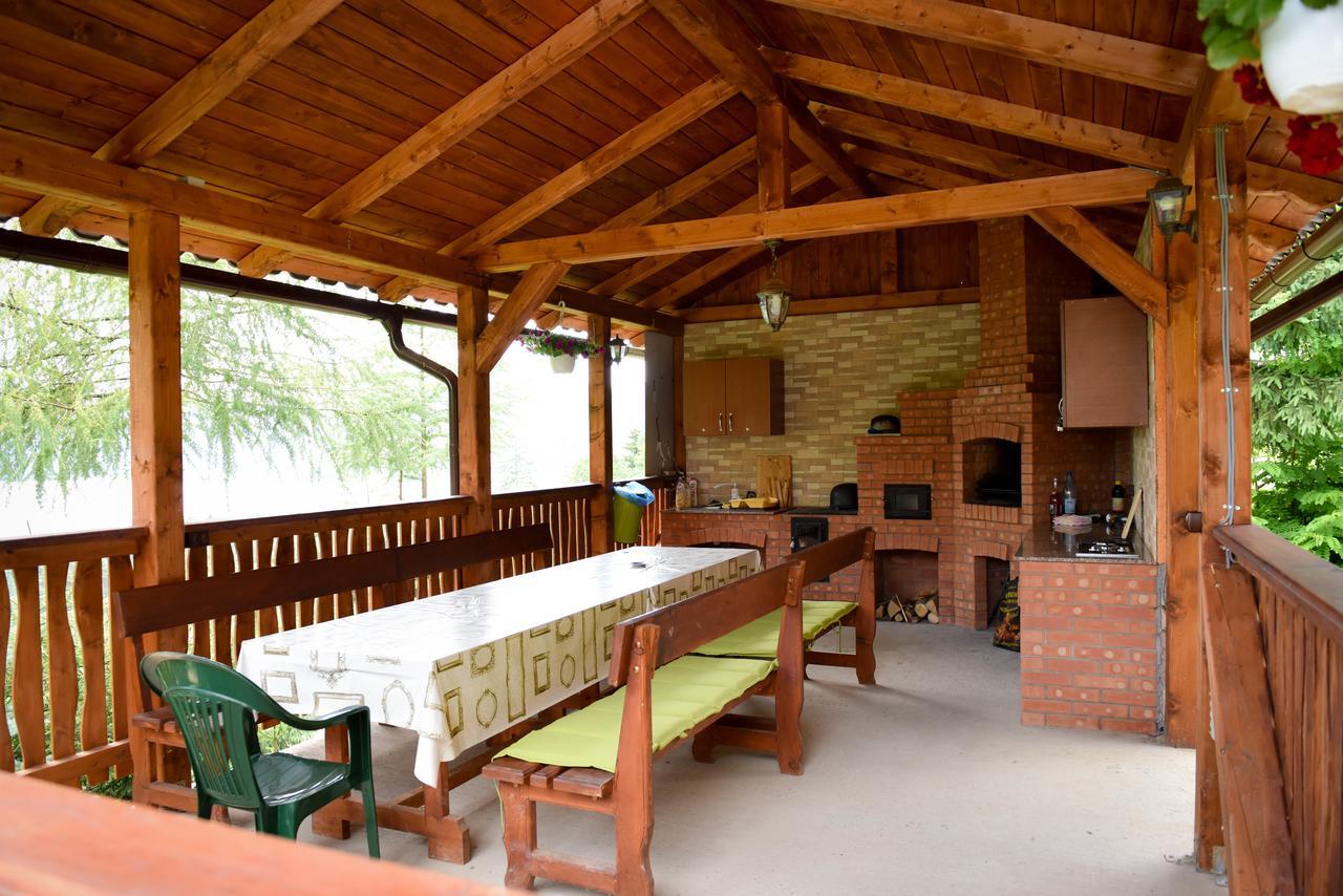 Отель Casa Edy Колибица Экстерьер фото